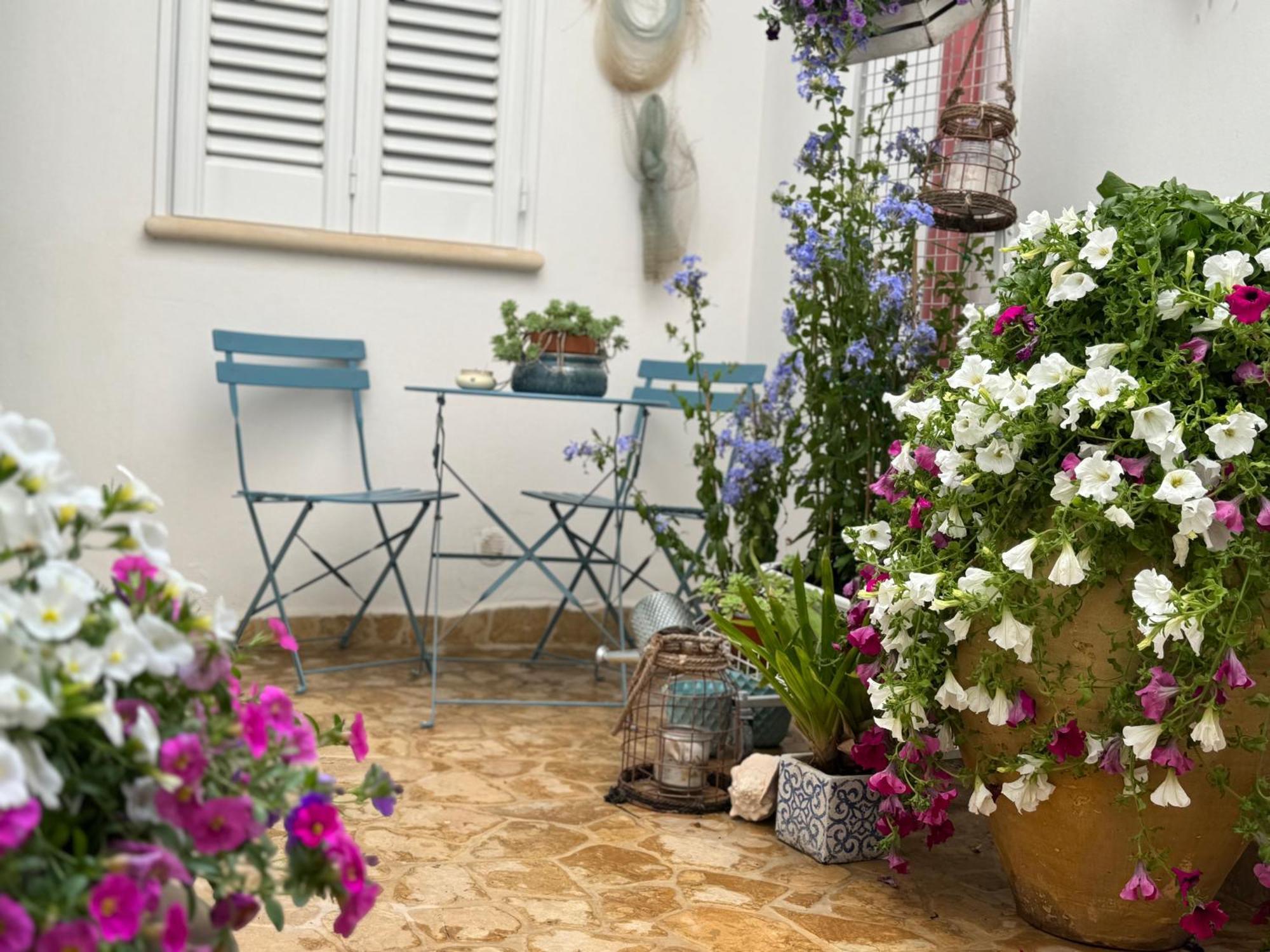 B&B Vie Del Mediterraneo Porto Cesareo Exterior photo